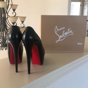 Ultra High - Christian Louboutin Black Pump